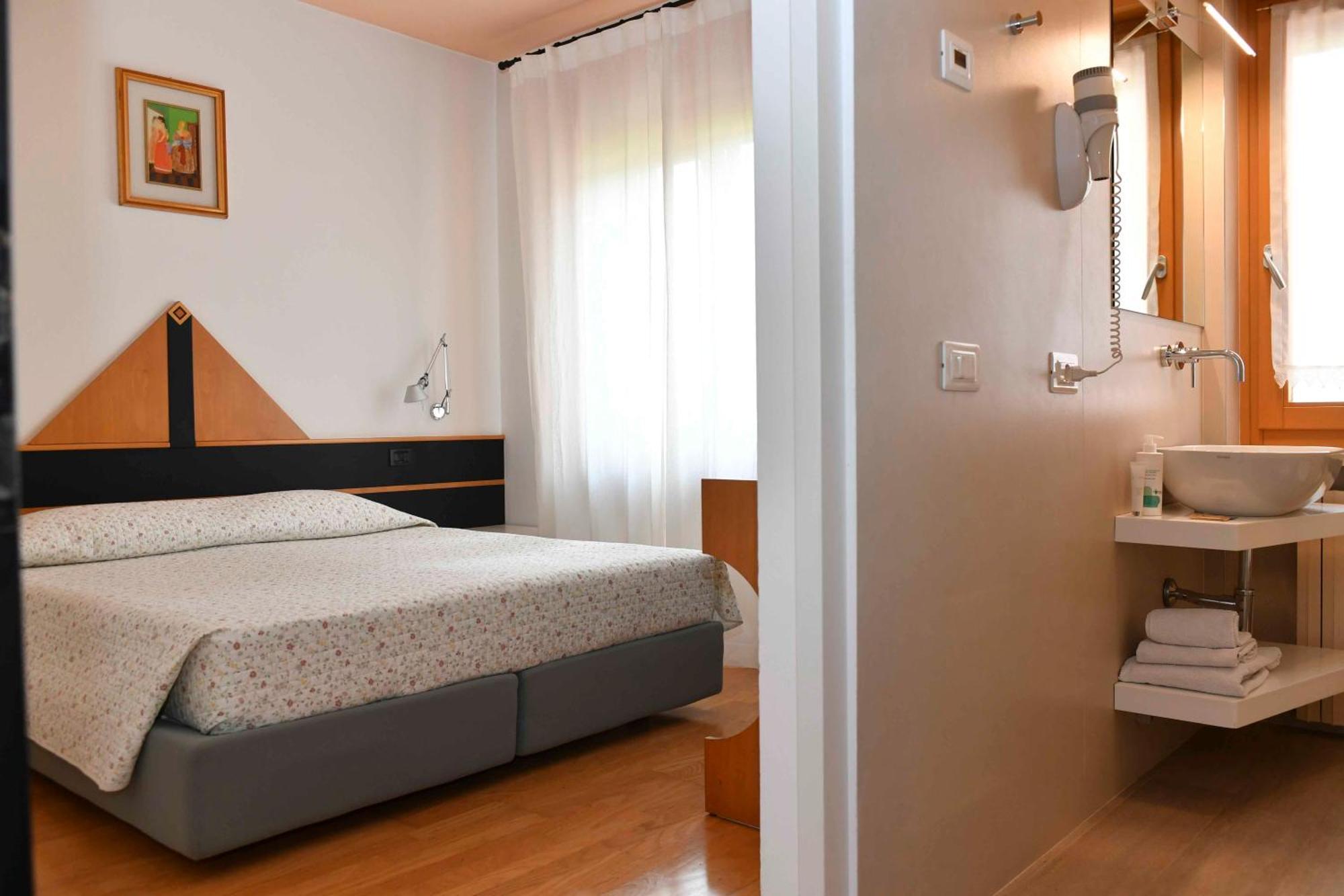 Puos dʼAlpago Locanda San Lorenzo מראה חיצוני תמונה